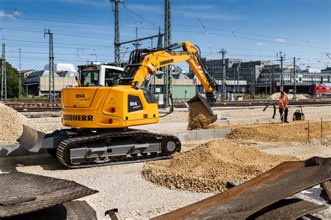 liebherr r 914 compact excavator|Liebherr R914 COMPACT LITRONIC Hydraulic Excavator.